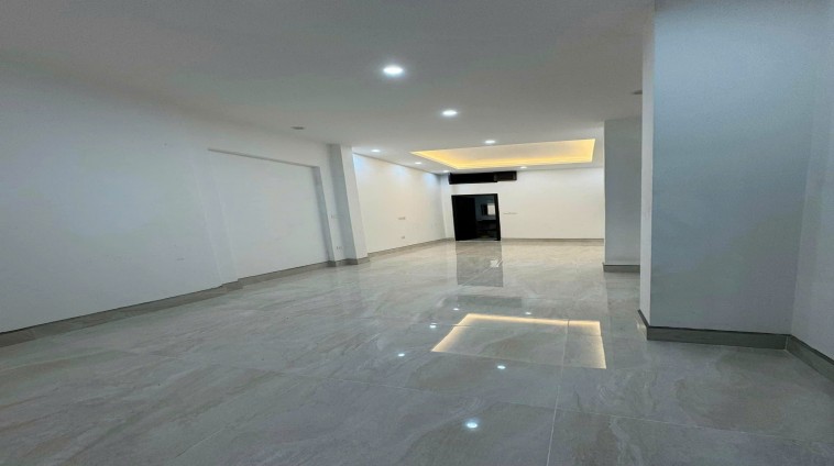 Cho thuê LÀM SHOWROOM, THỜI TRANG, SPA nhà mặt phố Đại La - Hai Bà Trưng - 90m - 2 tầng - 40 triệu